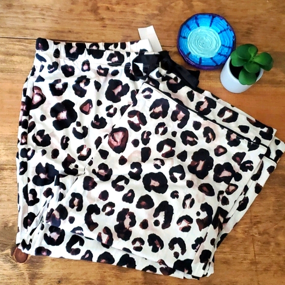 Women's Animal Print Beautifully Soft pant only - Picture 2 of 2